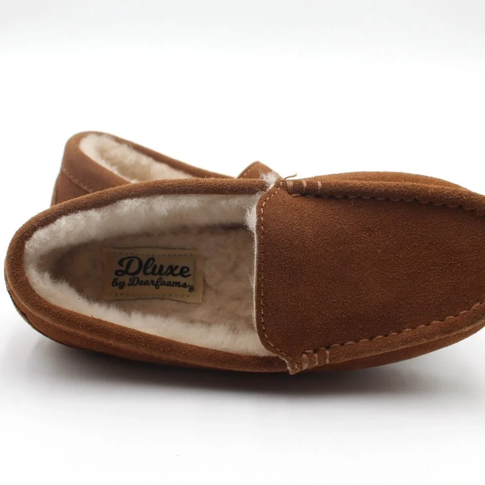 Kids Deluxe By Dearfoams Seude Genuine Shearling Slippers Moccasin Size 1 EUC